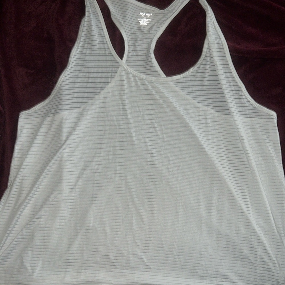 Nine West active tank top